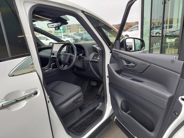 アルファードハイブリッド Z ワンオーナー ムーンルーフ GRパフォーマンスダンパーセット パノラミックビューモニター トヨタセーフティセンス クルコン HUD トヨタチームメイト ETC2.0 ドラレコ ワイヤレス充電器 BT(45枚目)