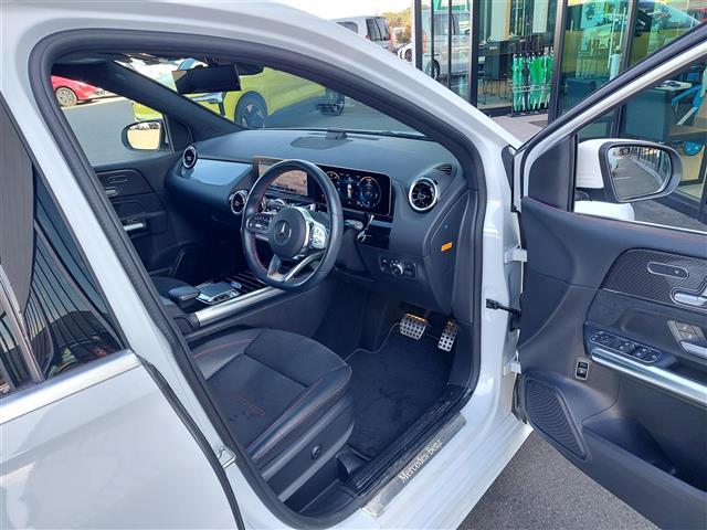 Bクラス B180 レーダーセーフティPKG クルコン パドルシフト 純正ナビ フルセグTV バックカメラ ETC ドラレコ シートキネティクス シートヒーター パワーシート パワーバックドア 純正アルミホイール (23枚目)