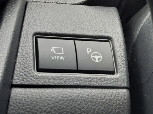 【アドバンストパーク】駐車するスペースの横に停車後、スイッチを押すだけで、システムがステアリング・シフト・アクセル・ブレーキを操作し、駐車を完了させます！機能には限界があるためご注意ください。