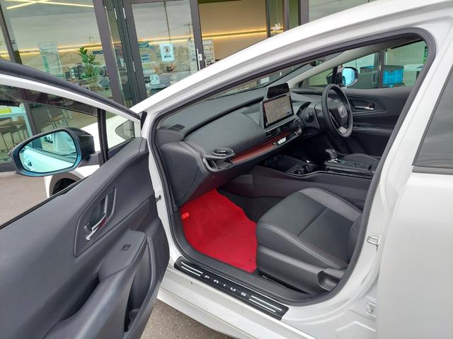 みなさまのお車選びのお手伝いをさせてください！スタッフ一同心よりご来店、お問い合わせをお待ちしております！