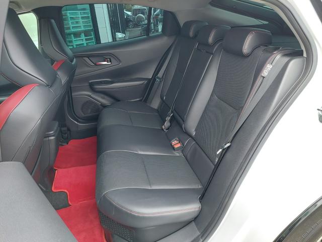 ガラスコーティング、ナビゲーション、ＥＴＣなど、その他のパーツの取り付けお見積もりのご相談も承っております！！クルマのこと何でもお任せください！