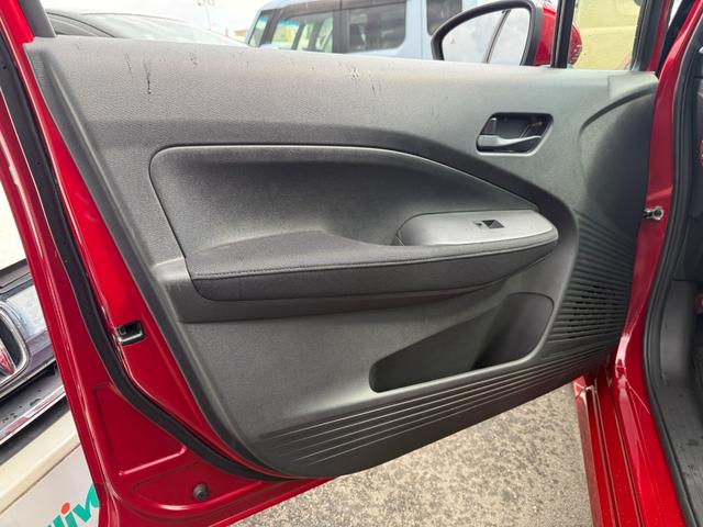 ノート S ワンオーナー 純正9型ナビ 全方位カメラ 衝突軽減 ETC ドラレコ インテリジェントミラー コーナーセンサー LEDライト フォグランプ USBポート プッシュスタート スマートキー スペアキー(47枚目)