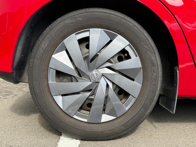 ノート S ワンオーナー 純正9型ナビ 全方位カメラ 衝突軽減 ETC ドラレコ インテリジェントミラー コーナーセンサー LEDライト フォグランプ USBポート プッシュスタート スマートキー スペアキー(52枚目)