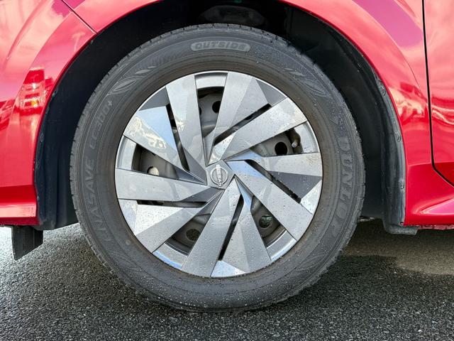 ノート S ワンオーナー 純正9型ナビ 全方位カメラ 衝突軽減 ETC ドラレコ インテリジェントミラー コーナーセンサー LEDライト フォグランプ USBポート プッシュスタート スマートキー スペアキー(68枚目)