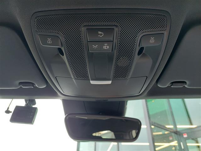 GLAクラス GLA180 スポーツ レーダーセーフティPKG 純正HDDナビ バックカメラ レザーシート ドライブレコーダー ETC2.0 レーダークルーズコントロール (20枚目)