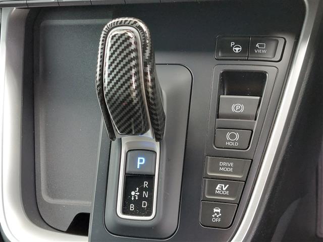 ヴォクシー ハイブリッドS-Z 快適利便パッケージHigh シートヒーター トヨタセーフティセンス パノラミックビューモニター アドバンスドパーク レーダークルーズコントロール 純正ナビ 後席モニター ハーフレザー 純正アルミW(12枚目)