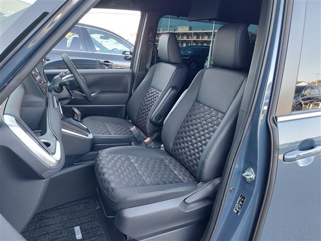 ヴォクシー ハイブリッドS-Z 快適利便パッケージHigh シートヒーター トヨタセーフティセンス パノラミックビューモニター アドバンスドパーク レーダークルーズコントロール 純正ナビ 後席モニター ハーフレザー 純正アルミW(27枚目)