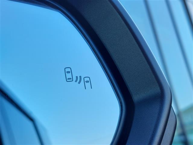 ヴォクシー ハイブリッドS-Z 快適利便パッケージHigh シートヒーター トヨタセーフティセンス パノラミックビューモニター アドバンスドパーク レーダークルーズコントロール 純正ナビ 後席モニター ハーフレザー 純正アルミW(35枚目)