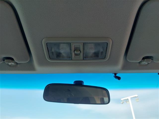 デリカＤ：５ Ｄ　パワーパッケージ　ＳＤナビＴＶ　ＡＬＰＩＮＥ天吊モニター　クルーズコントロール　ＬＥＤライト　純正グリルガード　両側パワースライドドア　パドルシフト　アヴェンチュラＡＷ　ｏｐｅｎカントリータイヤ　ＡＣ１００Ｖ電源　ＳＤ（23枚目）