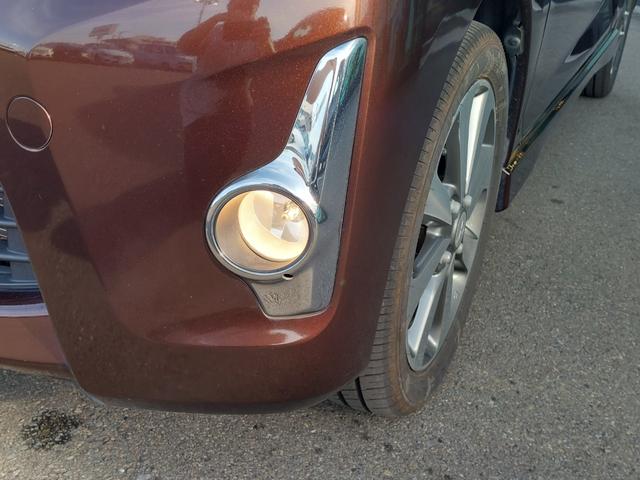 ｅＫカスタム Ｔ　純正ナビ　フルセグＴＶ　バックカメラ　ＥＴＣ　プッシュスタート　ＨＩＤヘッドライト　オートライト　ドアバイザー　電動格納ドアミラー　純正フロアマット　１５インチ純正アルミホイール　スマートキー　Ｓキー（79枚目）