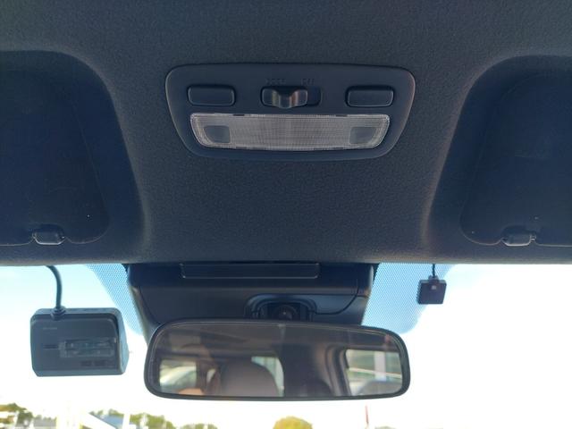 ハイエースバン スーパーＧＬ　ダーク　プライムＩＩ　ベッドキット　バンパーガード　ヒッチメンバー　ＴＲＤマッドガード　トヨタセーフティセンスＣ　パノラミックビューモニター　社外ナビ　フルセグＴＶ　ＥＴＣ　ドライブレコーダー　社外アルミホイール（21枚目）