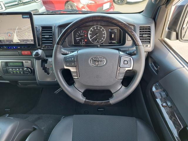 ハイエースバン スーパーＧＬ　ダーク　プライムＩＩ　ベッドキット　バンパーガード　ヒッチメンバー　ＴＲＤマッドガード　トヨタセーフティセンスＣ　パノラミックビューモニター　社外ナビ　フルセグＴＶ　ＥＴＣ　ドライブレコーダー　社外アルミホイール（31枚目）