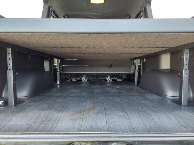 ハイエースバン スーパーＧＬ　ダーク　プライムＩＩ　ベッドキット　バンパーガード　ヒッチメンバー　ＴＲＤマッドガード　トヨタセーフティセンスＣ　パノラミックビューモニター　社外ナビ　フルセグＴＶ　ＥＴＣ　ドライブレコーダー　社外アルミホイール（35枚目）