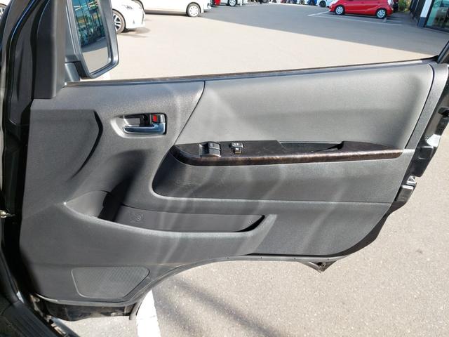 ハイエースバン スーパーＧＬ　ダーク　プライムＩＩ　ベッドキット　バンパーガード　ヒッチメンバー　ＴＲＤマッドガード　トヨタセーフティセンスＣ　パノラミックビューモニター　社外ナビ　フルセグＴＶ　ＥＴＣ　ドライブレコーダー　社外アルミホイール（39枚目）