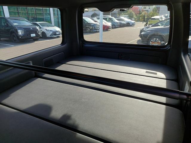 ハイエースバン スーパーＧＬ　ダーク　プライムＩＩ　ベッドキット　バンパーガード　ヒッチメンバー　ＴＲＤマッドガード　トヨタセーフティセンスＣ　パノラミックビューモニター　社外ナビ　フルセグＴＶ　ＥＴＣ　ドライブレコーダー　社外アルミホイール（46枚目）