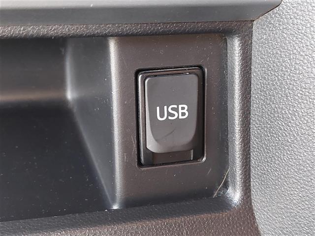 タント カスタムRS トップエディションSA 純正8インチナビ Bluetooth接続 フルセグTV ドライブレコーダー バックカメラ 両側パワースライドドア 衝突軽減ブシステム アイドリングストップ ハーフレザーシート 純正15インチアルミ(13枚目)