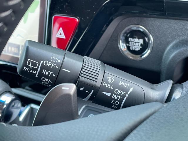 ステップワゴンスパーダ スパーダ ホンダセンシング 純正ナビ バックカメラ 後席モニター ETC2.0 アダプティブクルーズコントロール パドルシフト LEDライト 両側電動スライドドア ドラレコ 背面テーブル サンシェード LKA 純正アルミホイール(16枚目)