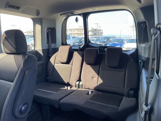 ステップワゴンスパーダ スパーダ ホンダセンシング 純正ナビ バックカメラ 後席モニター ETC2.0 アダプティブクルーズコントロール パドルシフト LEDライト 両側電動スライドドア ドラレコ 背面テーブル サンシェード LKA 純正アルミホイール(52枚目)