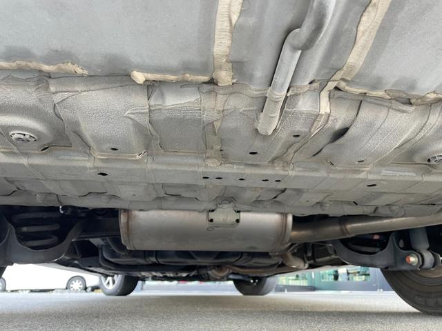 ステップワゴンスパーダ スパーダ ホンダセンシング 純正ナビ バックカメラ 後席モニター ETC2.0 アダプティブクルーズコントロール パドルシフト LEDライト 両側電動スライドドア ドラレコ 背面テーブル サンシェード LKA 純正アルミホイール(59枚目)