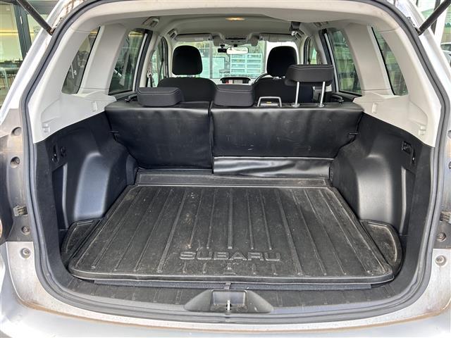 フォレスター 2.0i-L アイサイト アイサイトcarrozzeriaナビ【MDV-D502BT】(Bluetooth/フルセグTV/CD/DVD/USB)バックカメラETC4WDレーダークルーズコントロールリモコンキーオ 記録簿付 ナビ(15枚目)