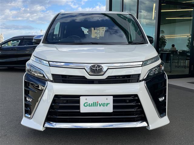 ヴォクシー ZS 煌II 純正ナビ フルセグTV バックカメラ 後席モニター ETC2.0 ドラレコ トヨタセーフティセンス クルコン コーナーセンサー 両側電動スライドドア シートバックテーブル 純正アルミホイール(31枚目)