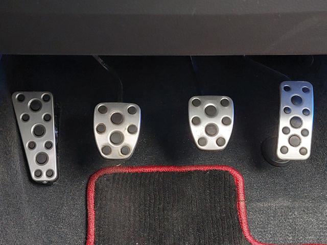 WRX STI EJ20 Final edition full packag 555台限定車 ワンオーナー フルパッケージ RECAROハーフレザーシート パワーシート シートヒーター 純正アルミホイール 純正ナビ フルセグTV バックカメラ ETC ドラレコ スマートキー(33枚目)