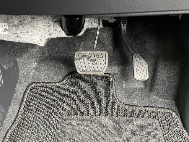 タント ファンクロス 純正ナビ 全方位カメラ ドラレコ 衝突軽減ブレーキ 両側電動スライドドア アイドリングストップ LEDライト フォグランプ コーナーセンサー ルーフレール 後席サンシェード シートヒーター 地デジ(34枚目)