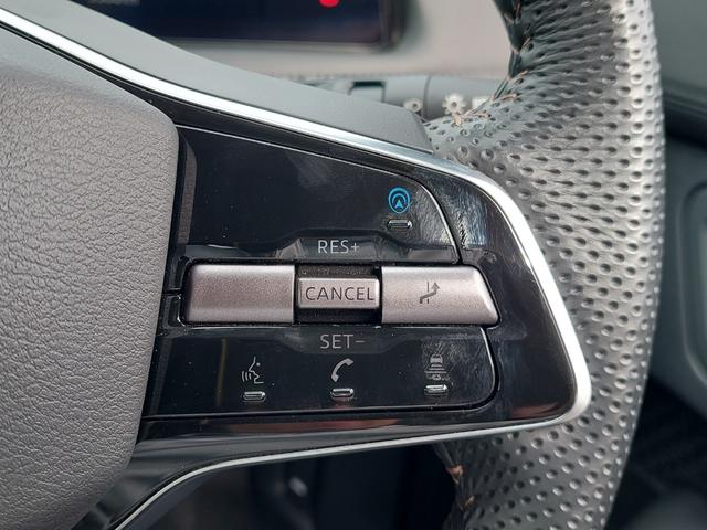 アリア B9 e-4ORCE サンルーフ プロパイロット2.0 BOSE 全周囲カメラ ETC2.0 ドラレコ インテリジェントルームミラー パーキングアシスト ワイヤレス充電器 シートヒーター パワーシート パワーバックドア(17枚目)