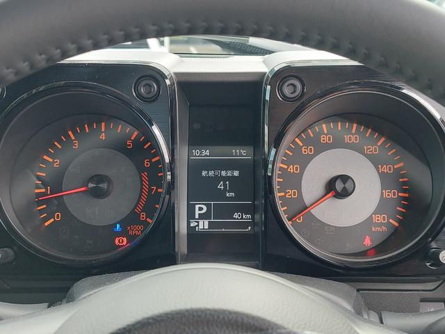 ジムニーノマド FC 登録済未使用車 衝突軽減ブレーキ 車線逸脱警報 アダプティブクルーズコントロール シートヒーター LEDヘッドライト フォグランプ バックソナー 革巻きステアリング 純正アルミホイール スマートキー(5枚目)