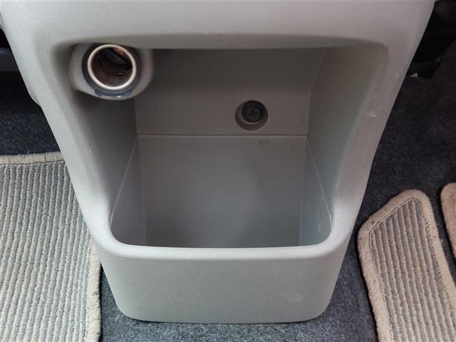 ミライース X SA スマートアシスト 衝突回避ブレーキ 横滑り防止装置 アイドリングストップ 純正オーディオ 電動格納ドアミラー ヘッドライトレベライザー 純正フロアマット 14インチ純正アルミホイール リモコンキー(5枚目)