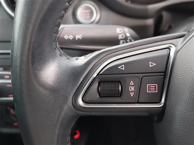 A1スポーツバック 1.0TFSI 純正ナビ フルセグTV 障害物センサー プッシュスタート アイドリングストップ HIDヘッドライト オートライト ETC 純正アルミホイール 横滑り防止装置(15枚目)