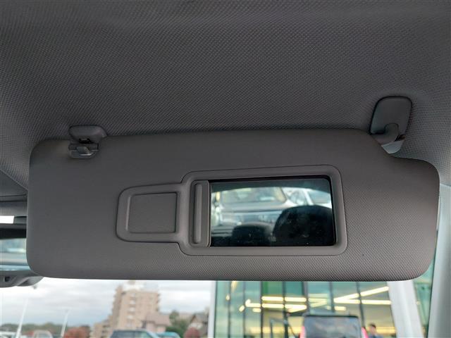 A1スポーツバック 1.0TFSI 純正ナビ フルセグTV 障害物センサー プッシュスタート アイドリングストップ HIDヘッドライト オートライト ETC 純正アルミホイール 横滑り防止装置(20枚目)