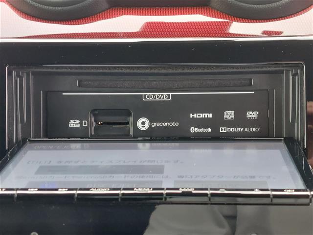 スイフトスポーツ ベースグレード 6MT 純正8型ナビ 衝突軽減 アダプティブクルーズコントロール ETC シートヒーター LEDヘッドライト フォグランプ オートライト 純正17インチAW 純正フロアマット スマートキー スペアキー(4枚目)