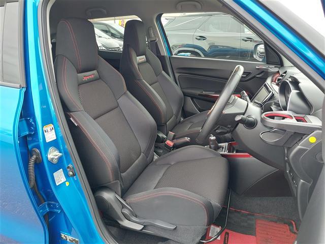 スイフトスポーツ ベースグレード 6MT 純正8型ナビ 衝突軽減 アダプティブクルーズコントロール ETC シートヒーター LEDヘッドライト フォグランプ オートライト 純正17インチAW 純正フロアマット スマートキー スペアキー(24枚目)