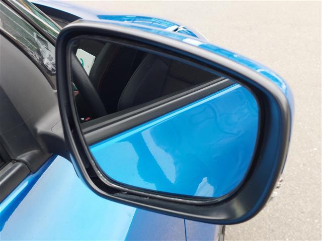 スイフトスポーツ ベースグレード 6MT 純正8型ナビ 衝突軽減 アダプティブクルーズコントロール ETC シートヒーター LEDヘッドライト フォグランプ オートライト 純正17インチAW 純正フロアマット スマートキー スペアキー(32枚目)