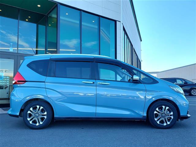 フリード＋ハイブリッド ハイブリッド・クロスターホンダセンシング　衝突軽減ブレーキ　純正ナビ　後方カメラ　ＥＴＣ　両側電動スライドドア　ハーフレザーシート　シートヒーター　ＬＥＤヘッドライト　フォグランプ　オートライト　純正１５インチＡＷ　純正フロアマット　ＥＴＣ（36枚目）