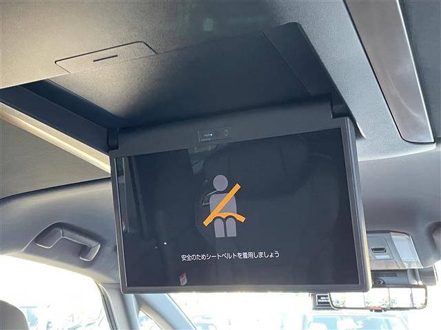 アルファード Ｚ　パノラマルーフ　純正１４型ナビ　天吊モニター　パノラミックビューモニター　自動駐車　１オーナー車　Ｂカメラ　１００Ｖ電源　ナビテレビ　エアコン　レーンキープ　ＢＴ接続　ＬＥＤ　スマキ　ム－ンル－フ（3枚目）