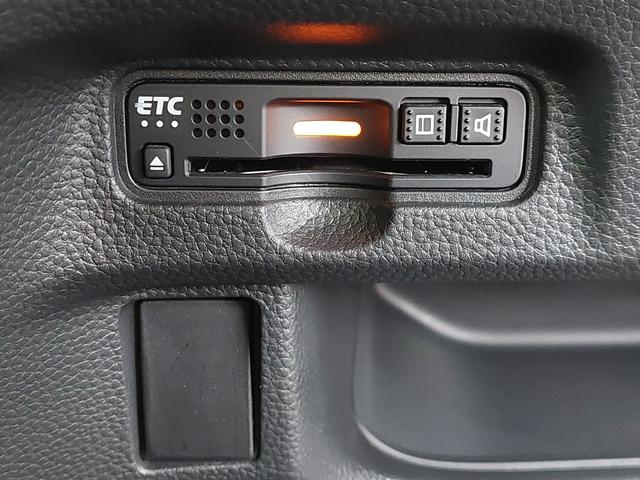 Ｎ－ＢＯＸカスタム Ｇ・ＥＸターボホンダセンシング　ワンオーナー　衝突被害軽減ブレーキ　純正ナビ　・ＦＭ／ＡＭ／ＣＤ／ＤＶＤ／フルセグＴＶ／Ｂｌｕｅｔｏｏｔｈ　両側パワースライドドア　ＥＴＣ　バックカメラ　ハーフレザーシート　Ｄ／Ｎシートヒーター　ＡＣ（8枚目）
