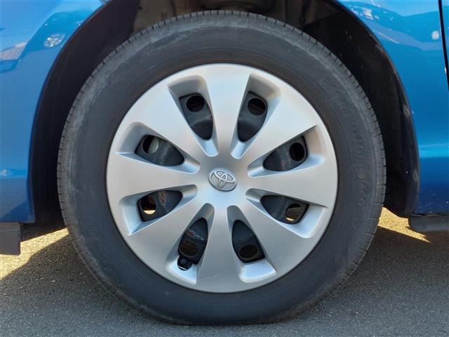 アクア G 純正ナビ フルセグTV ETC プッシュスタート 純正フロアマット オートライト ドアバイザー スマートキー オートエアコン パワーステアリング パワーウィンドウ bluetooth ナビTV 地デジ(39枚目)