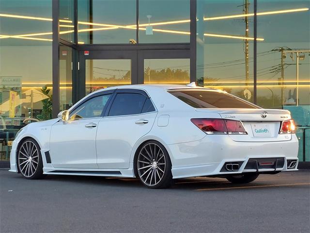 クラウンハイブリッド アスリートS ブラックスタイル サンルーフ 純正ナビ パノラミックビューモニター ROJAMフルエアロ ROJAM4本出マフラー レーダークルーズコントロール キセノンヘッドライト レザーシート シートヒーター セーフティセンス(43枚目)