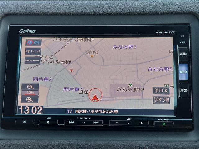 ヴェゼル ハイブリッド　純正７インチナビ　フルセグＴＶ　バックカメラ　ＥＴＣ　ホンダセンシング　アダプティブクルーズコントロール　衝突軽減ブレーキ　パドルシフト　ハーフレザーシート　シートヒーター　純正アルミホイール　ＥＳＣ（3枚目）