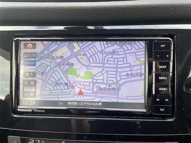 エクストレイル ２０Ｘ　４ＷＤ　社外メモリナビ　フルセグ　バックカメラ　ＥＴＣ　パワーテールゲート　ルーフレール　エマージェンシーブレーキ　コーナーセンサー　スマートキー　アイドリングストップ　純正１８インチＡＷ　ＶＳＡ（2枚目）