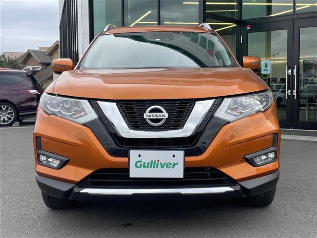 エクストレイル ２０Ｘ　４ＷＤ　社外メモリナビ　フルセグ　バックカメラ　ＥＴＣ　パワーテールゲート　ルーフレール　エマージェンシーブレーキ　コーナーセンサー　スマートキー　アイドリングストップ　純正１８インチＡＷ　ＶＳＡ（31枚目）