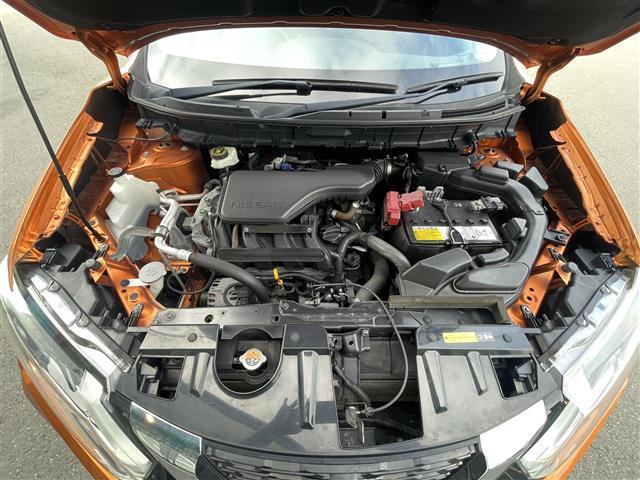 エクストレイル ２０Ｘ　４ＷＤ　社外メモリナビ　フルセグ　バックカメラ　ＥＴＣ　パワーテールゲート　ルーフレール　エマージェンシーブレーキ　コーナーセンサー　スマートキー　アイドリングストップ　純正１８インチＡＷ　ＶＳＡ（38枚目）