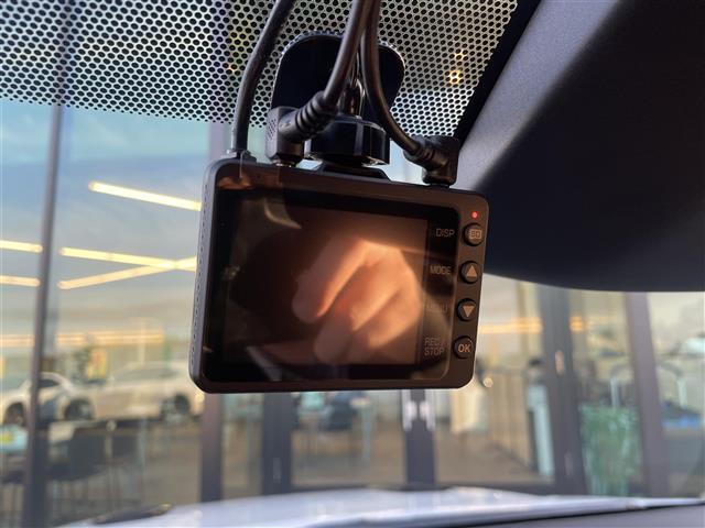 ＧＲカローラ ＲＺ　純正ディスプレイオーディオ　バックカメラ　フルセグ　ドライブレコーダー　ビルトインＥＴＣ　純正１８インチＡＷ　ＬＥＤヘッドライト　Ｔｏｙｏｔａ　Ｓａｆｅｔｙ　Ｓｅｎｓｅ　プリクラッシュセーフティ　ＴＶ（6枚目）