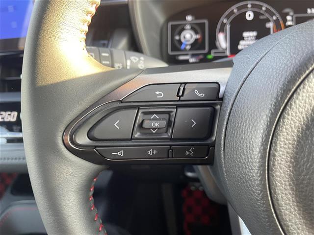 ＧＲカローラ ＲＺ　純正ディスプレイオーディオ　バックカメラ　フルセグ　ドライブレコーダー　ビルトインＥＴＣ　純正１８インチＡＷ　ＬＥＤヘッドライト　Ｔｏｙｏｔａ　Ｓａｆｅｔｙ　Ｓｅｎｓｅ　プリクラッシュセーフティ　ＴＶ（11枚目）