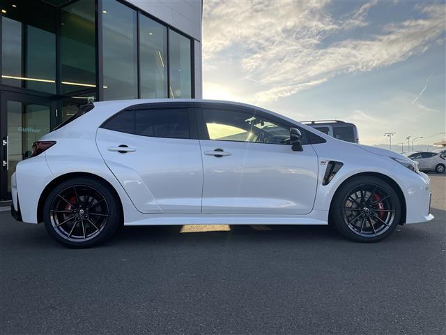 ＧＲカローラ ＲＺ　純正ディスプレイオーディオ　バックカメラ　フルセグ　ドライブレコーダー　ビルトインＥＴＣ　純正１８インチＡＷ　ＬＥＤヘッドライト　Ｔｏｙｏｔａ　Ｓａｆｅｔｙ　Ｓｅｎｓｅ　プリクラッシュセーフティ　ＴＶ（36枚目）