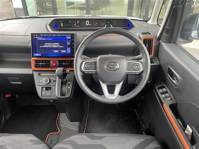 タント ファンクロスターボ 純正10インチナビ パノラミックビューモニター フルセグ ビルトインETC ドライブレコーダー シートヒーター 両側パワースライドドア 運転席ロングスライドシート スマートパノラマパーキング 横滑防止(5枚目)