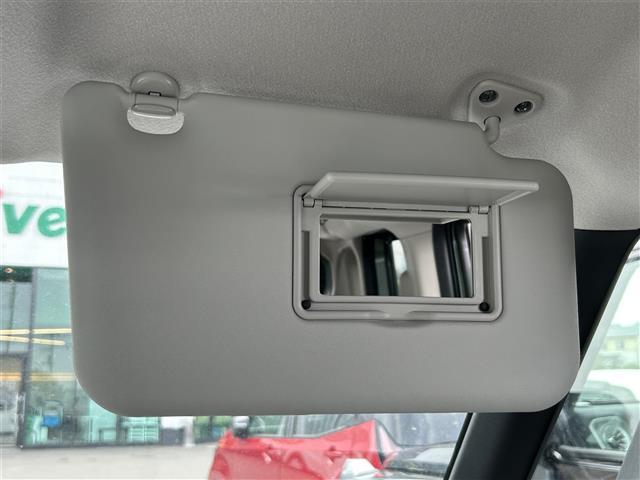 デリカミニ T プレミアム 衝突軽減装置 ブルートゥース ターボエンジン USB LKA 寒冷地 パワステ Aライト フルタイム4WD エアバッグ LEDヘッド ESC クルコン インテリキー キーフリー ルーフレール ABS(17枚目)