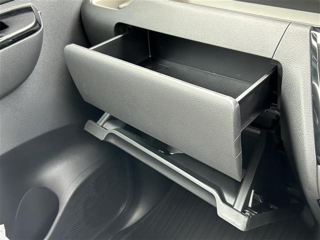 デリカミニ T プレミアム 衝突軽減装置 ブルートゥース ターボエンジン USB LKA 寒冷地 パワステ Aライト フルタイム4WD エアバッグ LEDヘッド ESC クルコン インテリキー キーフリー ルーフレール ABS(18枚目)